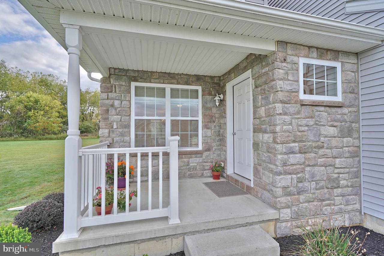 882 Fork Drive - Photo 1