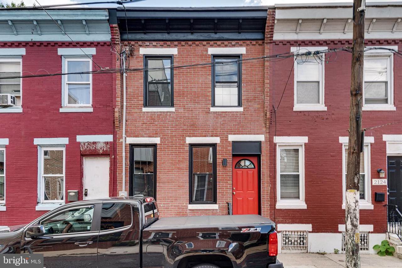 2122 Latona Street - Photo 1