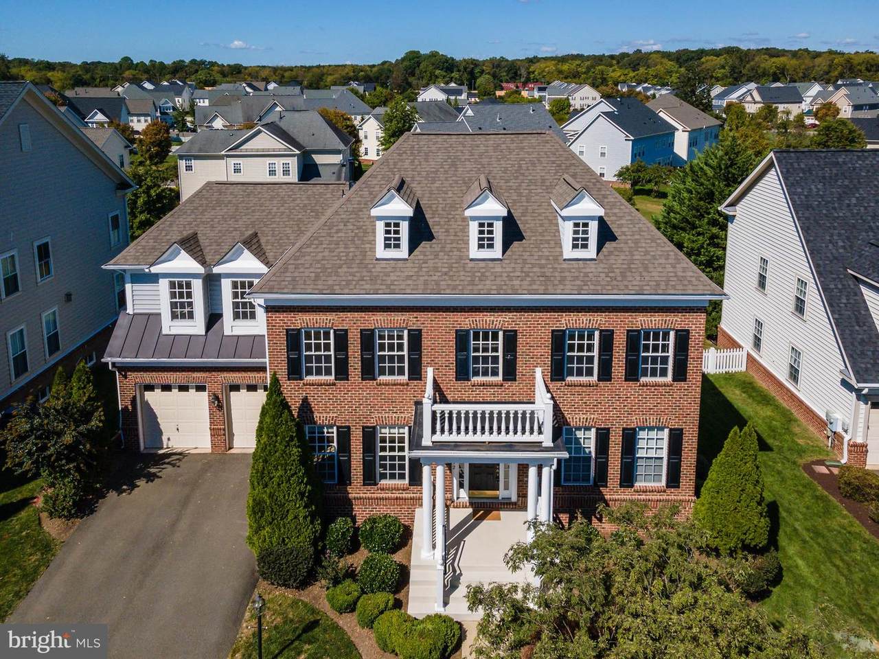 10912 Walter Taylor - Photo 1