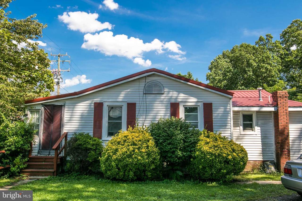 18744 Fuller Heights Road - Photo 1