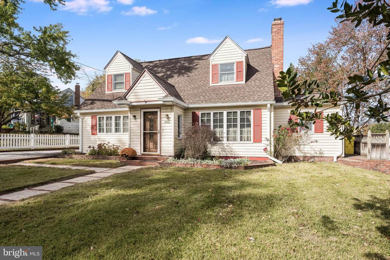 2908 Chestnut Road - Photo 1