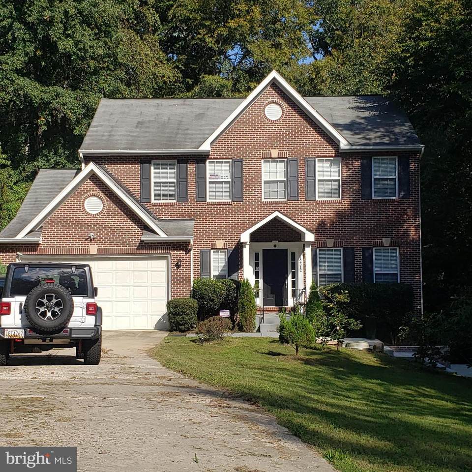 12512 Parker Lane - Photo 1