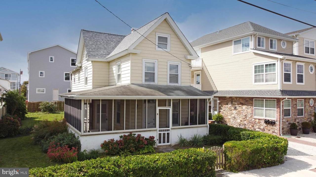 226 3RD Street - Photo 1
