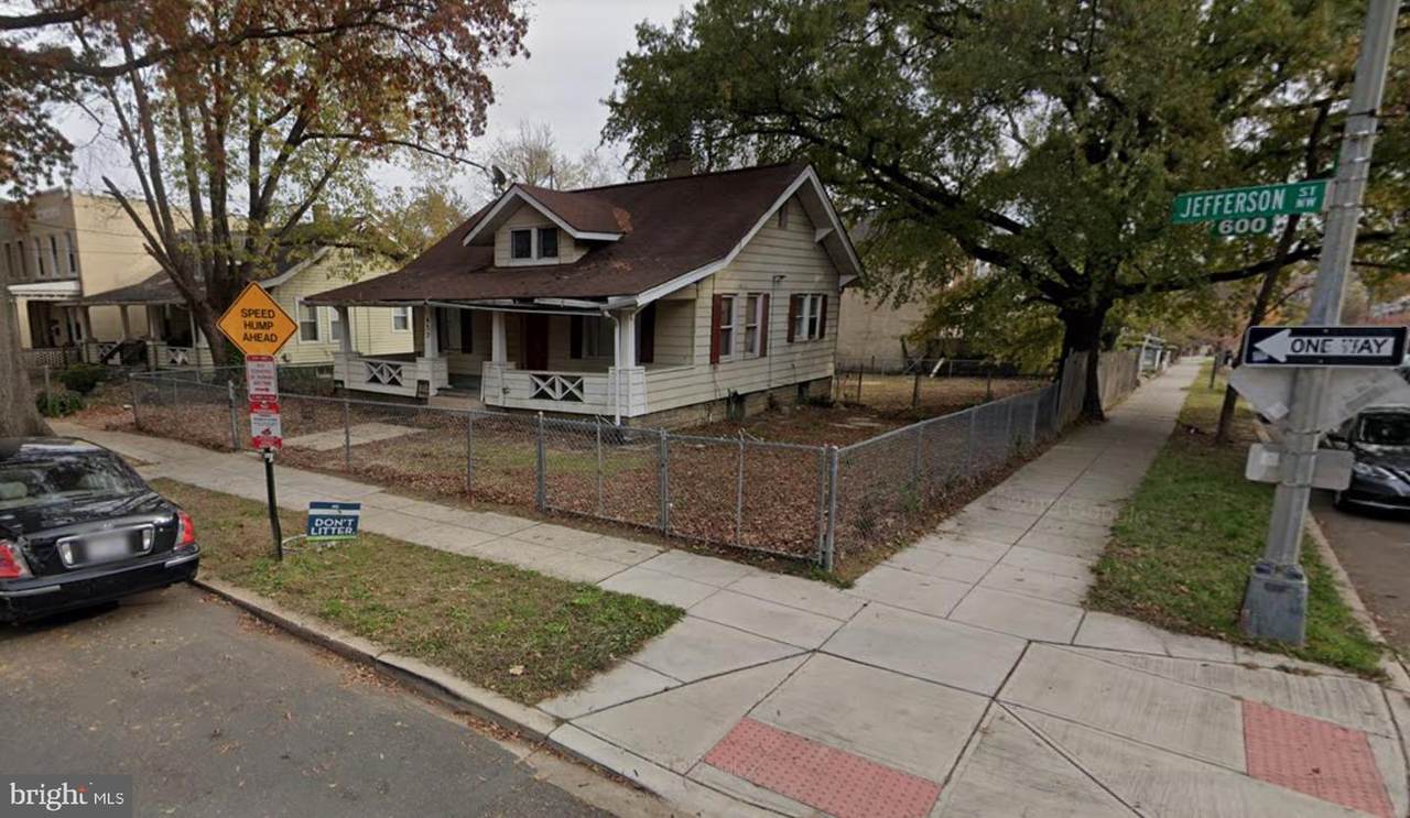 636 & 638 Jefferson - Photo 1