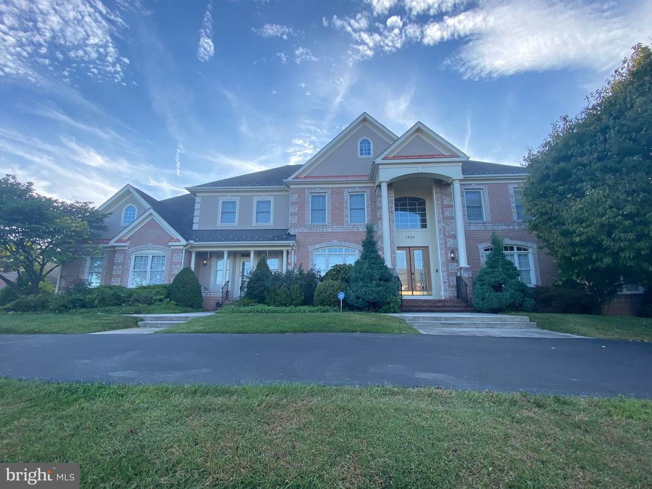 1322 Springvale Drive - Photo 1