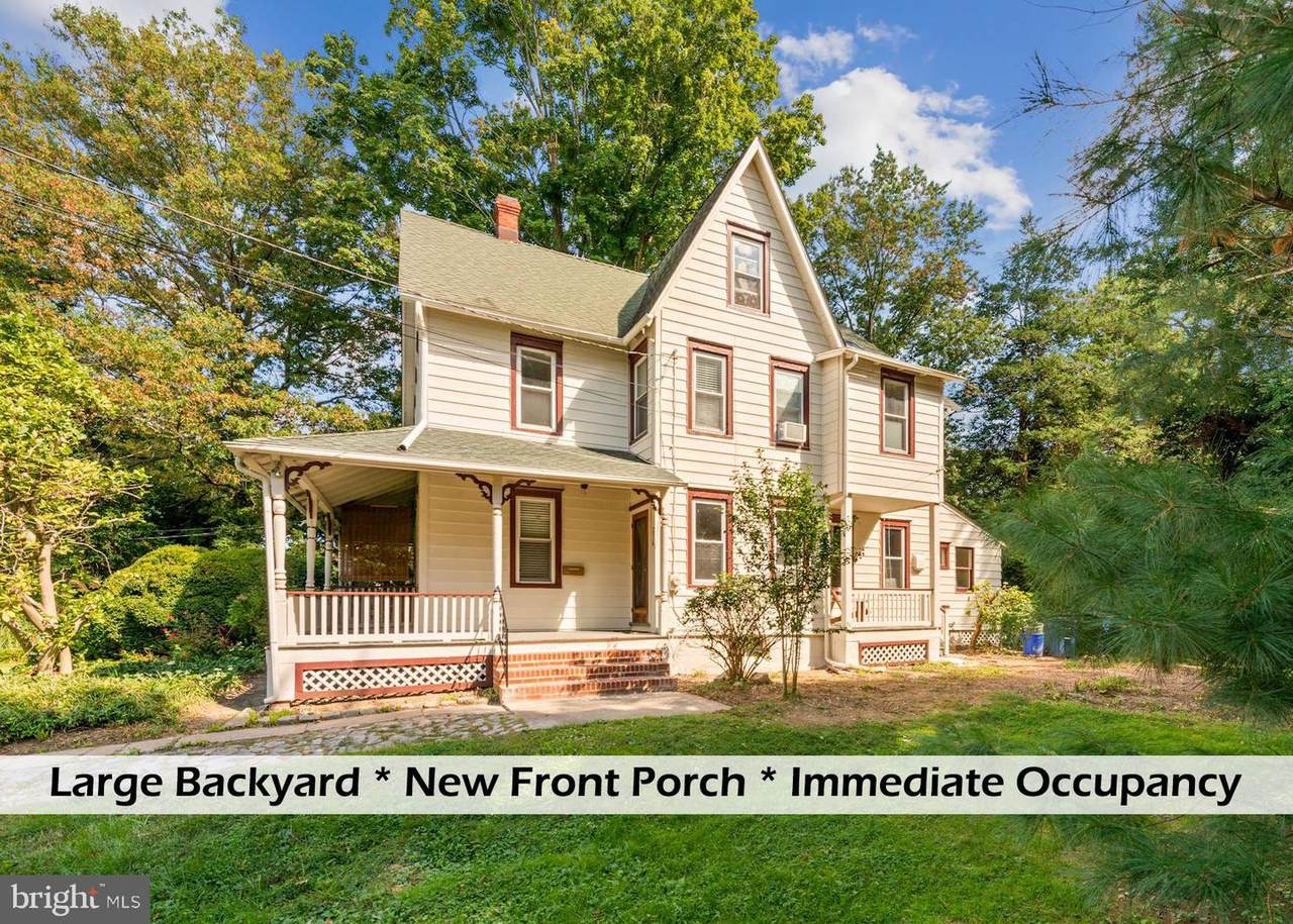 276 Linden Street - Photo 1