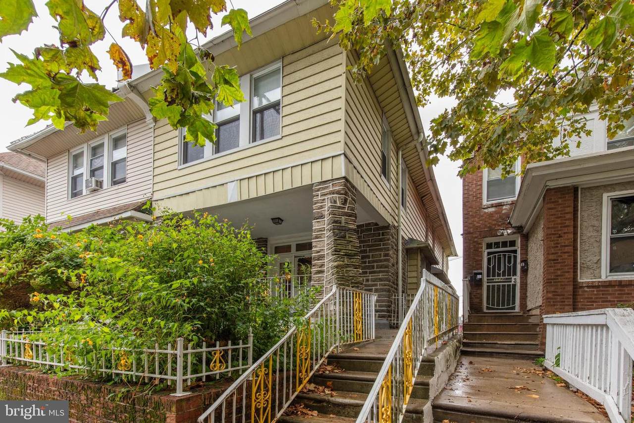 1522 68TH Avenue - Photo 1