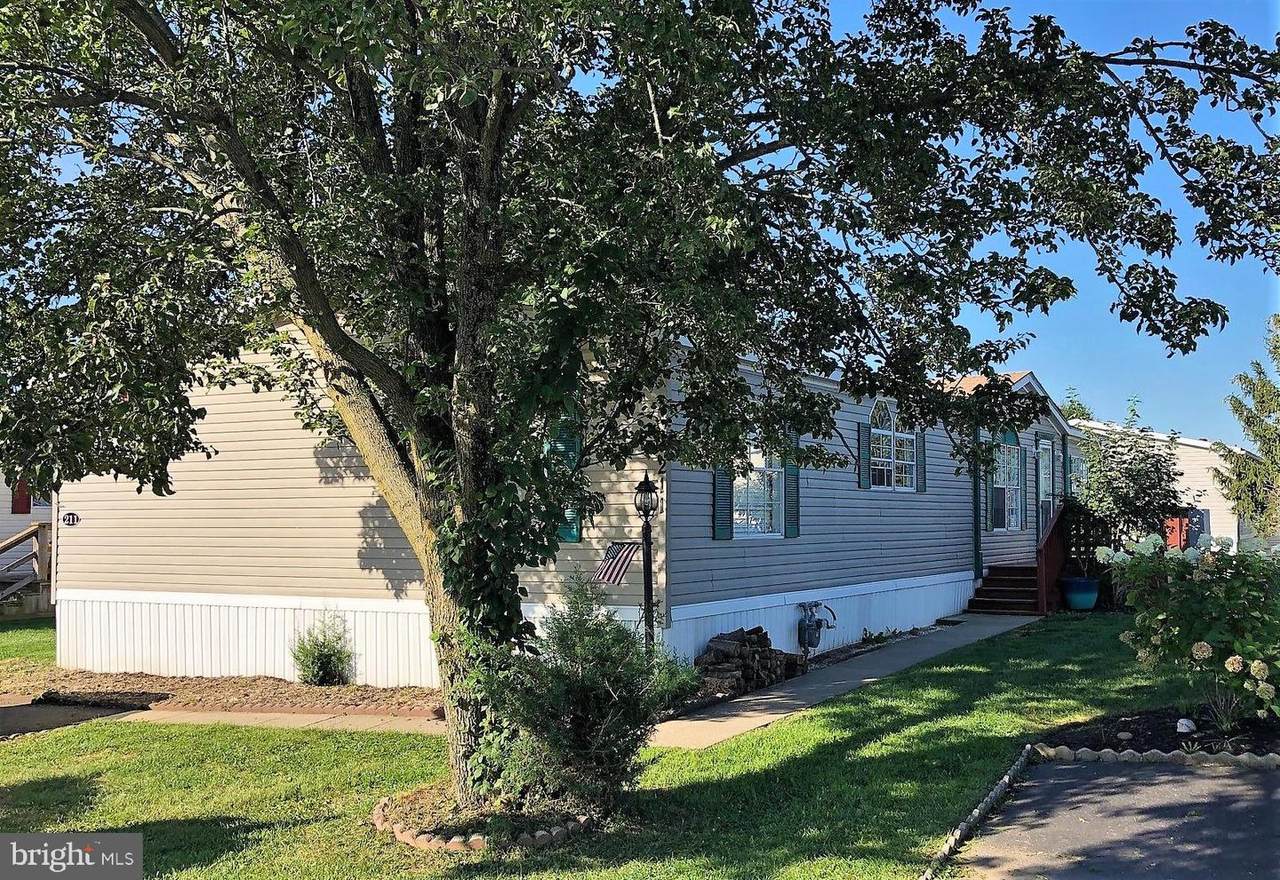 211 Fawn Meadow Crossing - Photo 1
