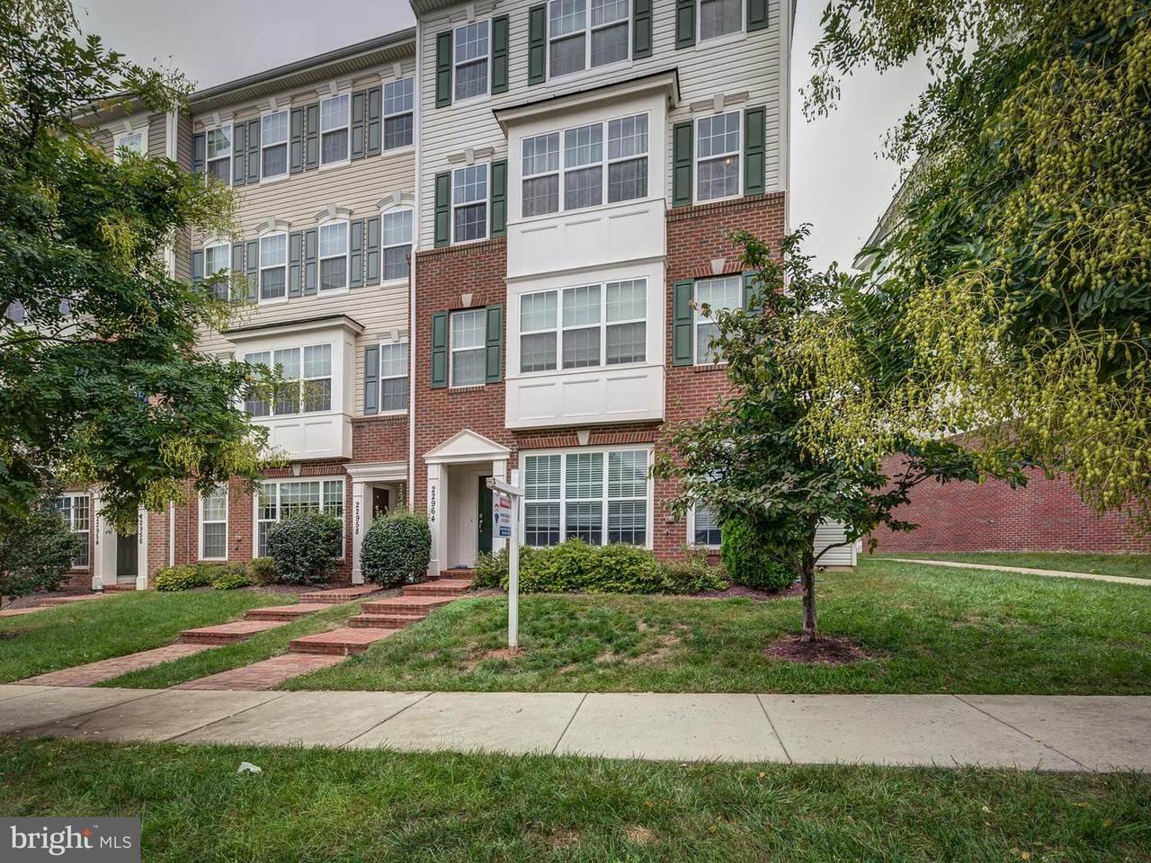 22964 Newcut Road - Photo 1