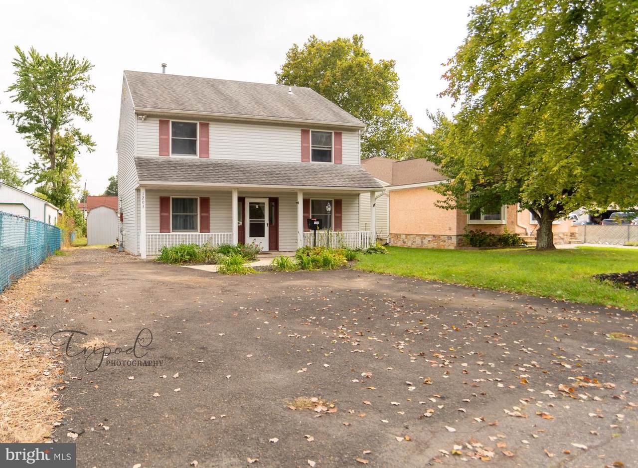 1203 Mildred - Photo 1