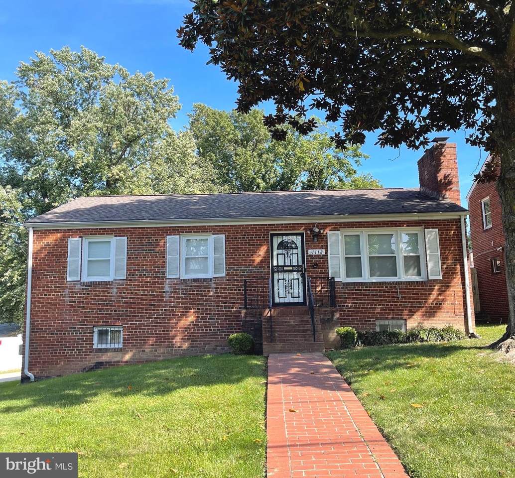 1116 34TH Street - Photo 1