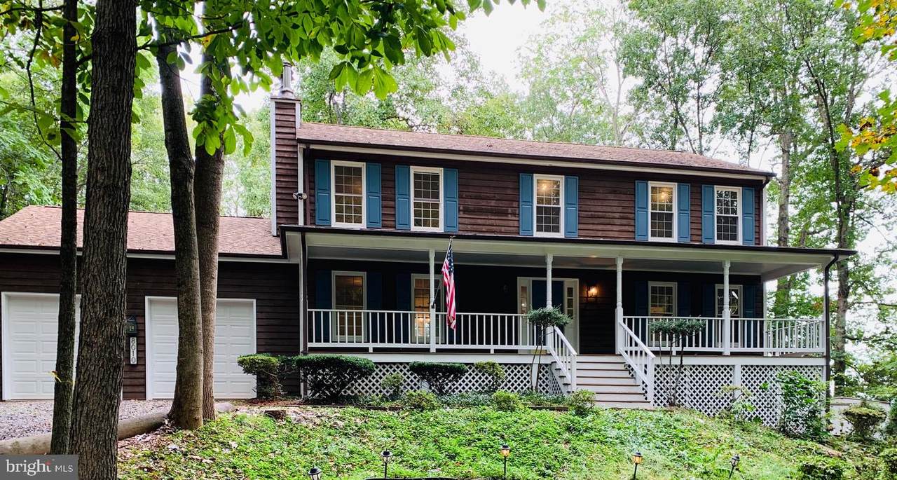 8010 Westbury Drive - Photo 1