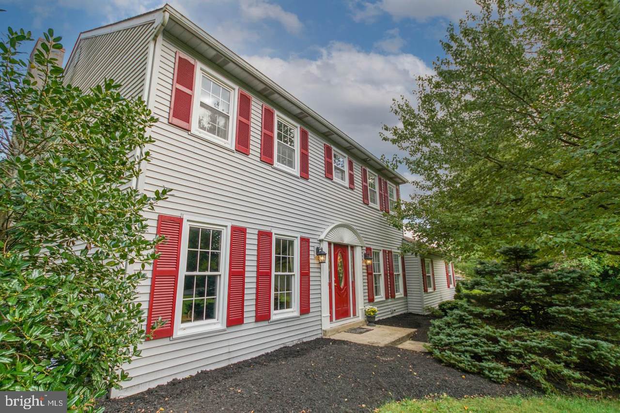 829 Elbow Ln - Photo 1