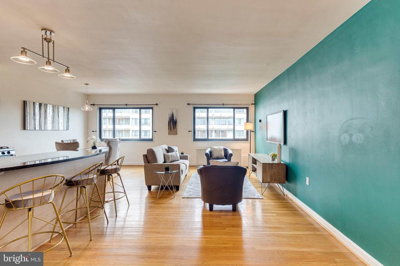 1200 Arlington Ridge Road - Photo 1