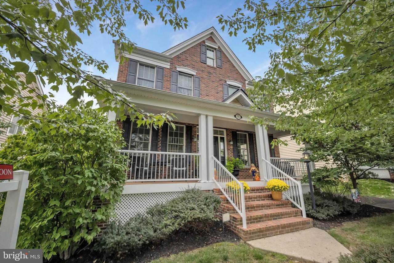 105 Cambridge - Photo 1