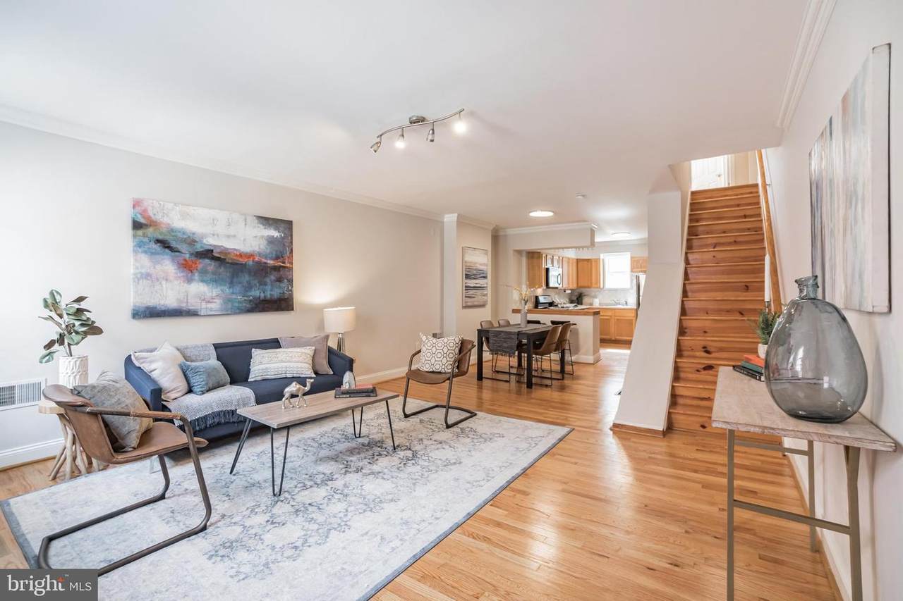 2016 Montrose Street - Photo 1