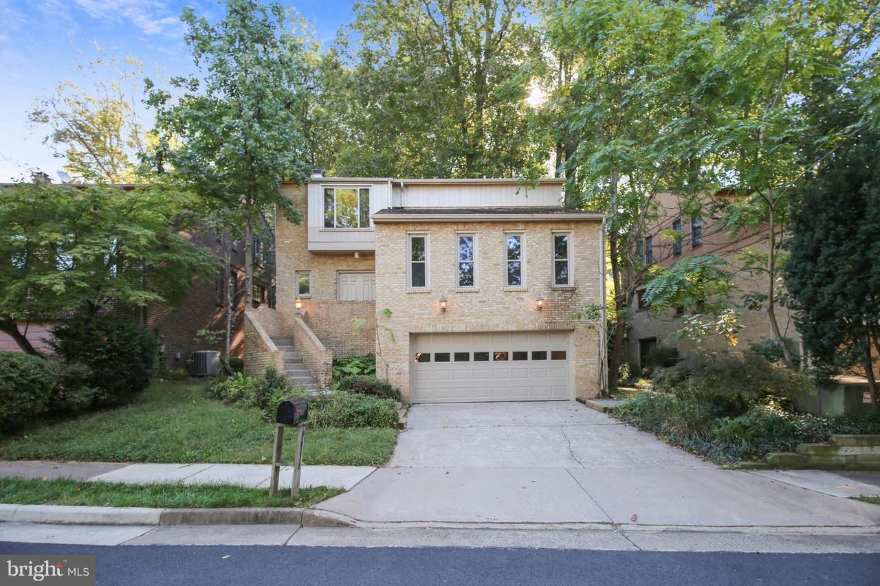 9930 Great Oaks Way - Photo 1