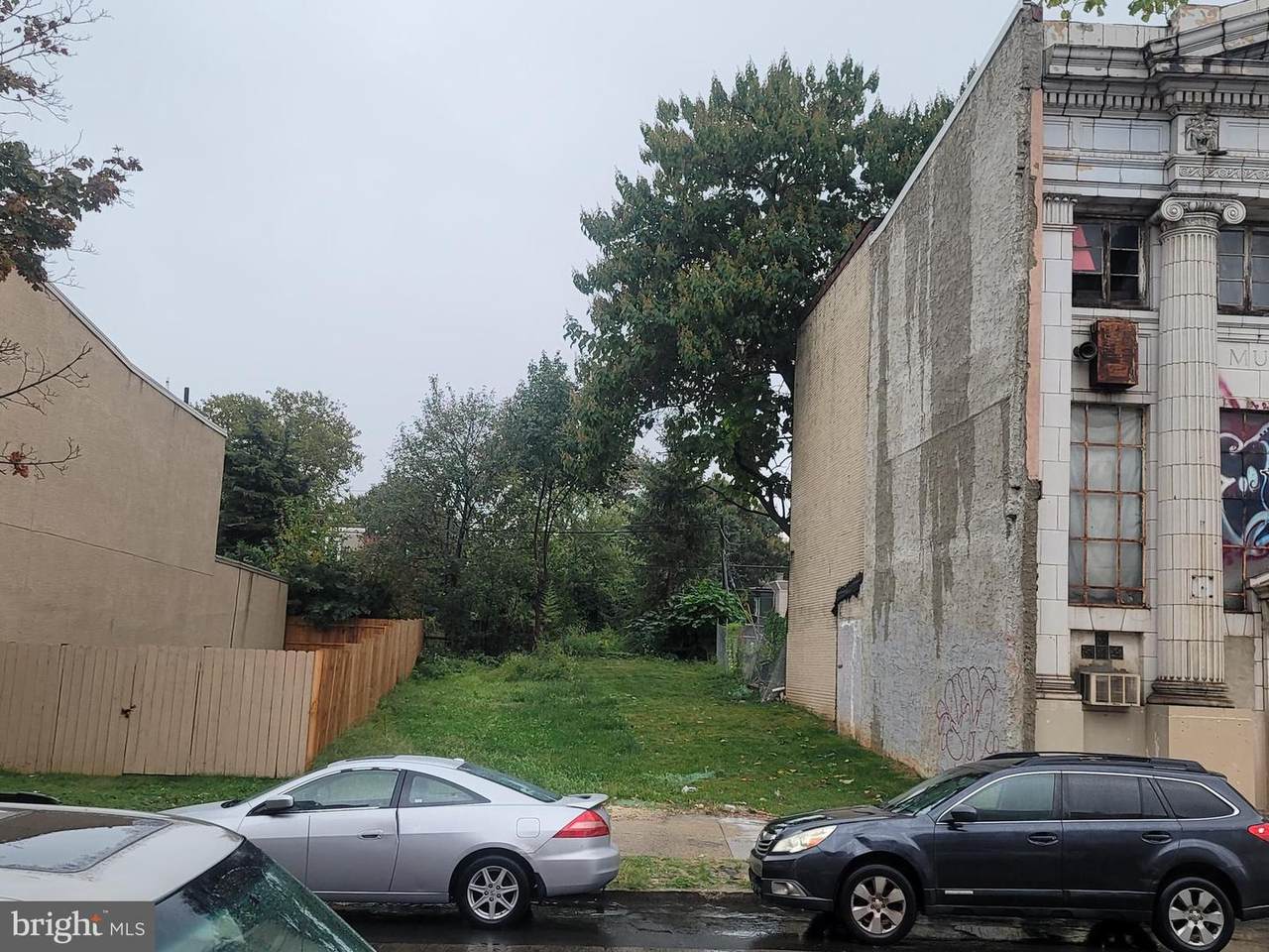 2813 Germantown Avenue - Photo 1