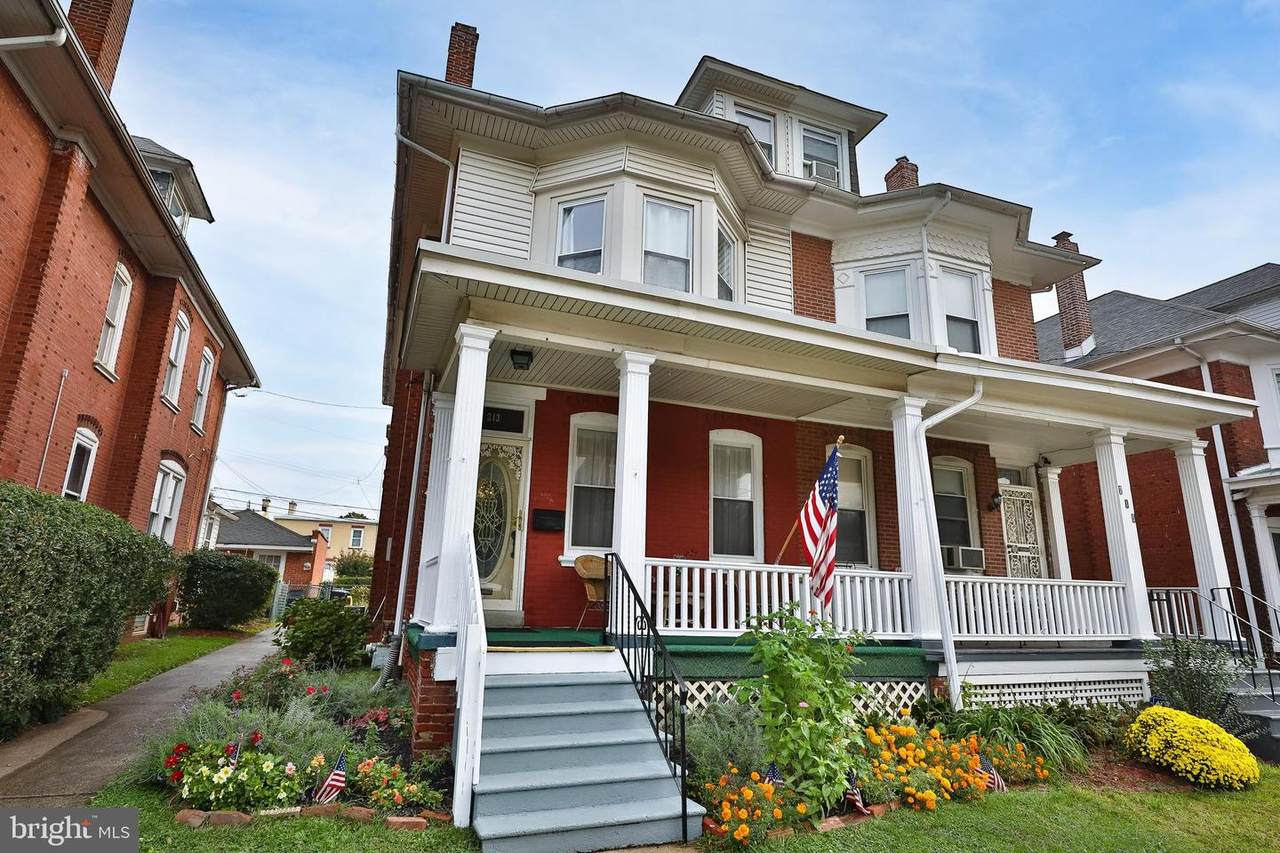 213 Summit St - Photo 1