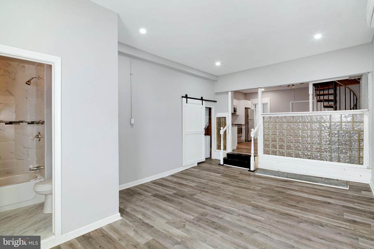 2516 Fairhill Street - Photo 1