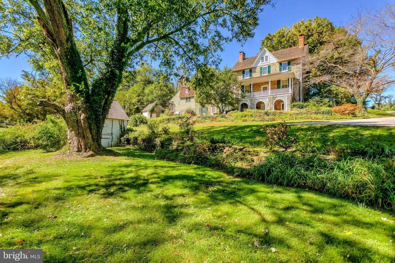 6017 Williams Road - Photo 1