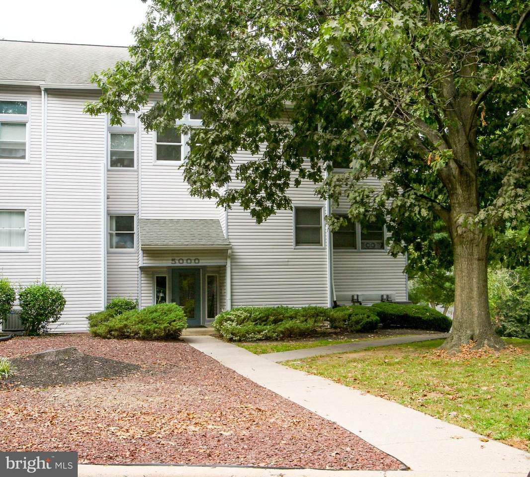 5003 Birch Circle - Photo 1