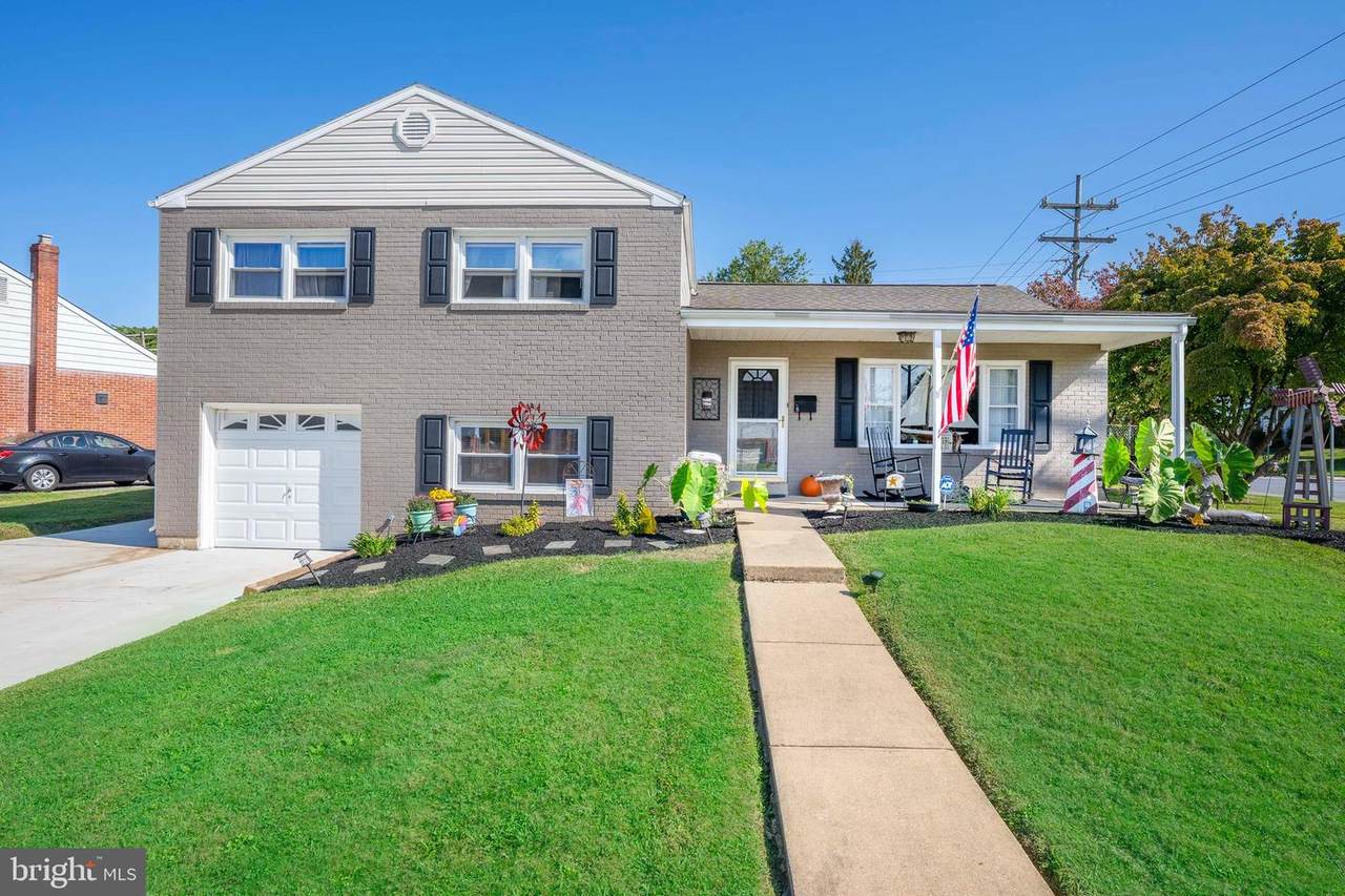 2200 Saint James - Photo 1