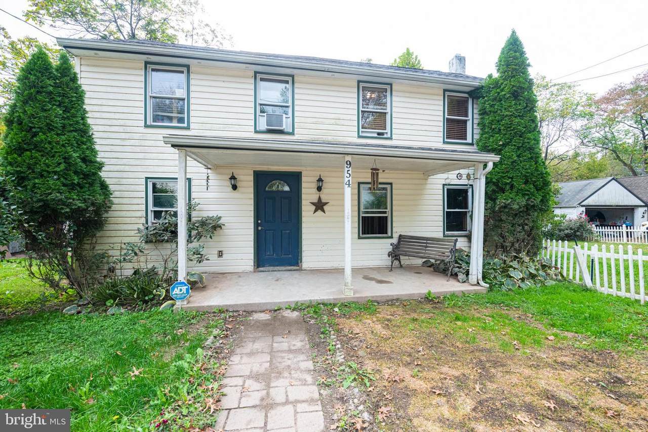 954 Port Providence Road - Photo 1