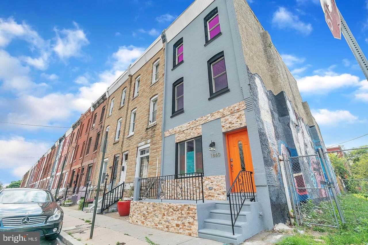1860 23RD Street - Photo 1