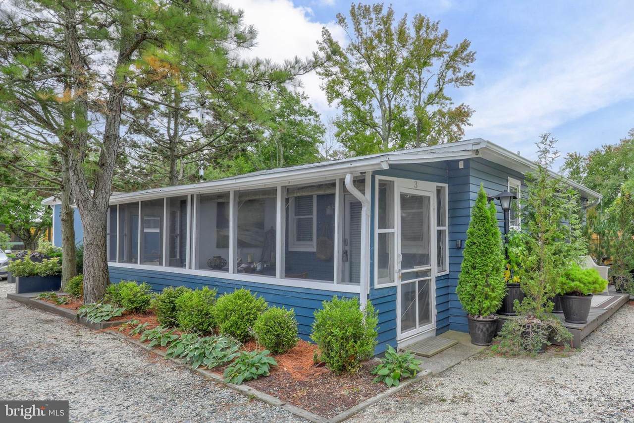37821 Westwood Drive - Photo 1