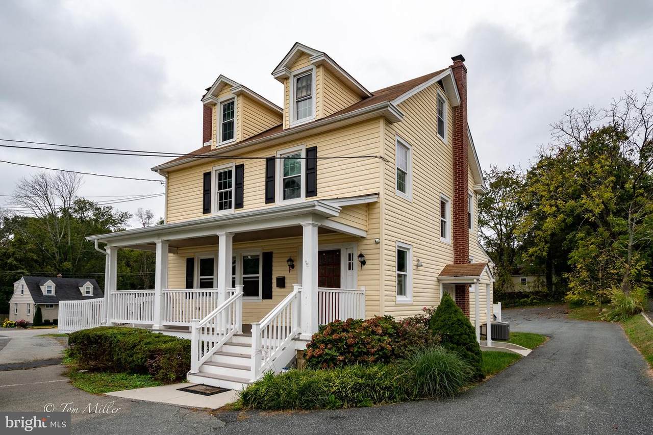 624 Main Street - Photo 1