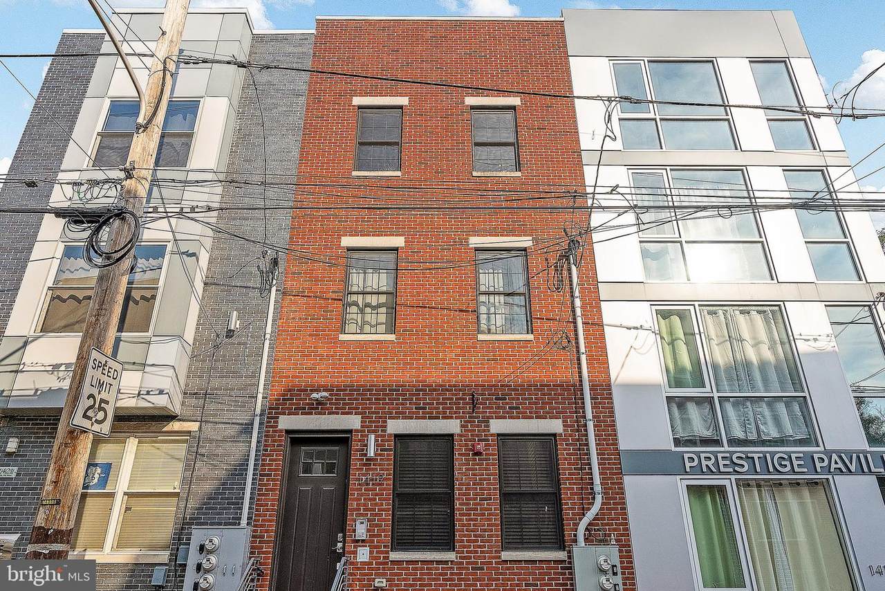 1419 7TH Street - Photo 1