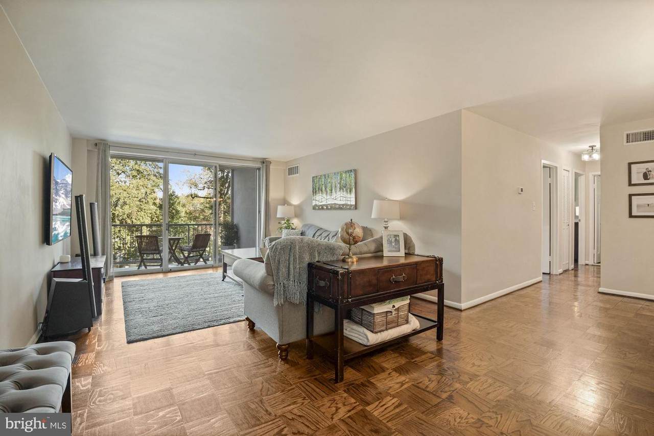 4977 Battery Lane - Photo 1