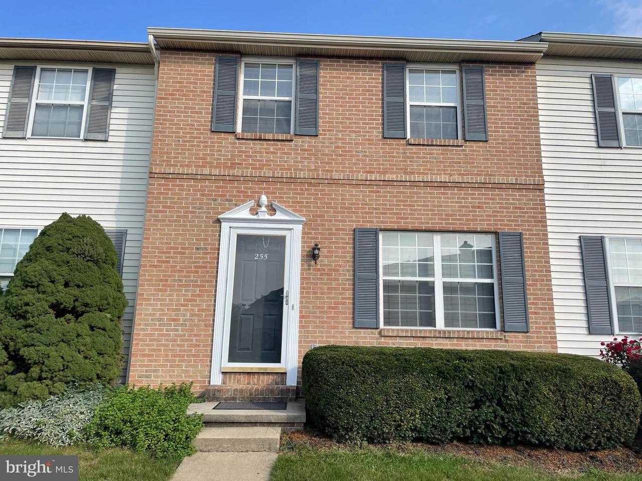 255 Greenland Drive - Photo 1