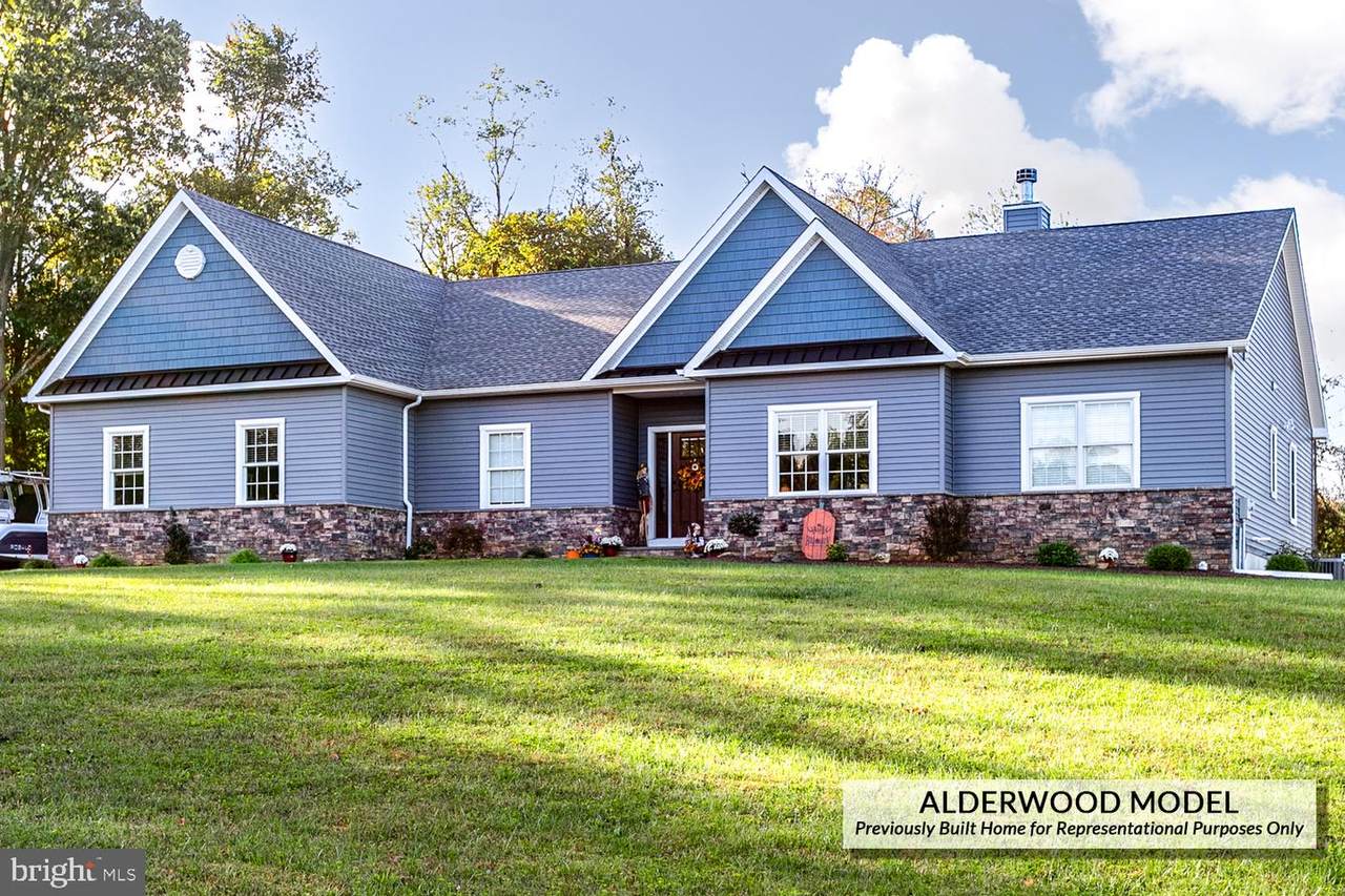 4 Moose Lane - Photo 1