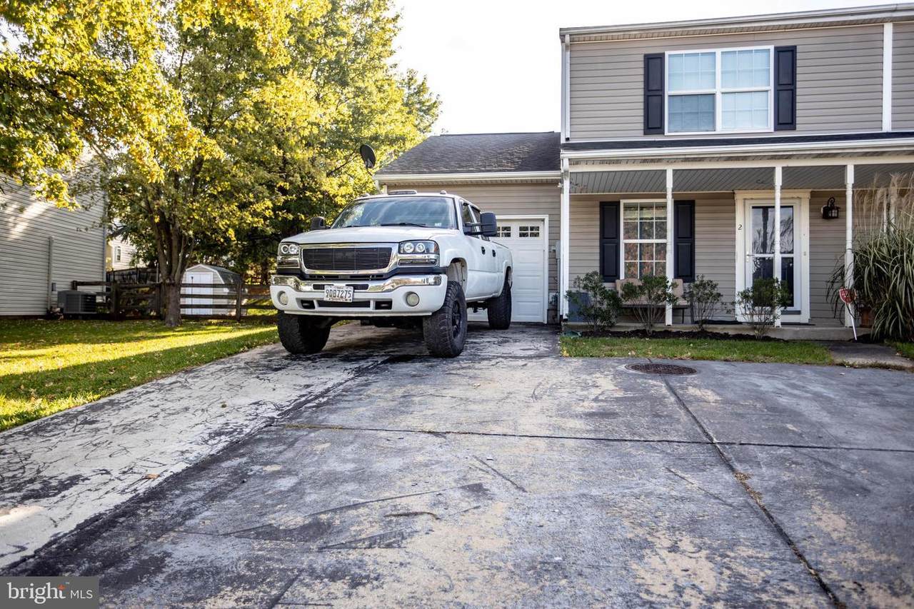 2 Roth Avenue - Photo 1