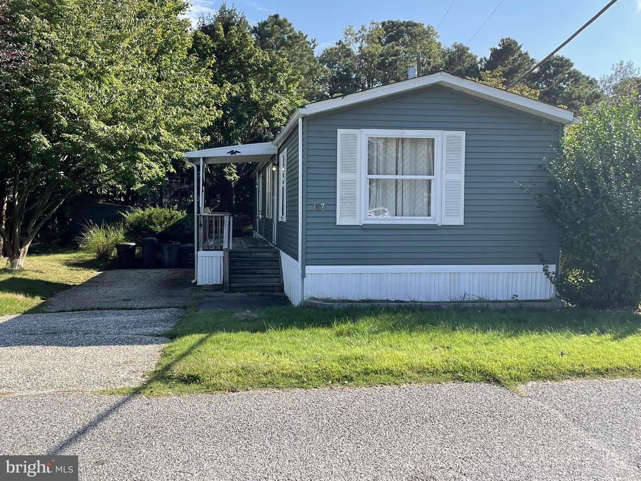 147 Redwood Drive - Photo 1