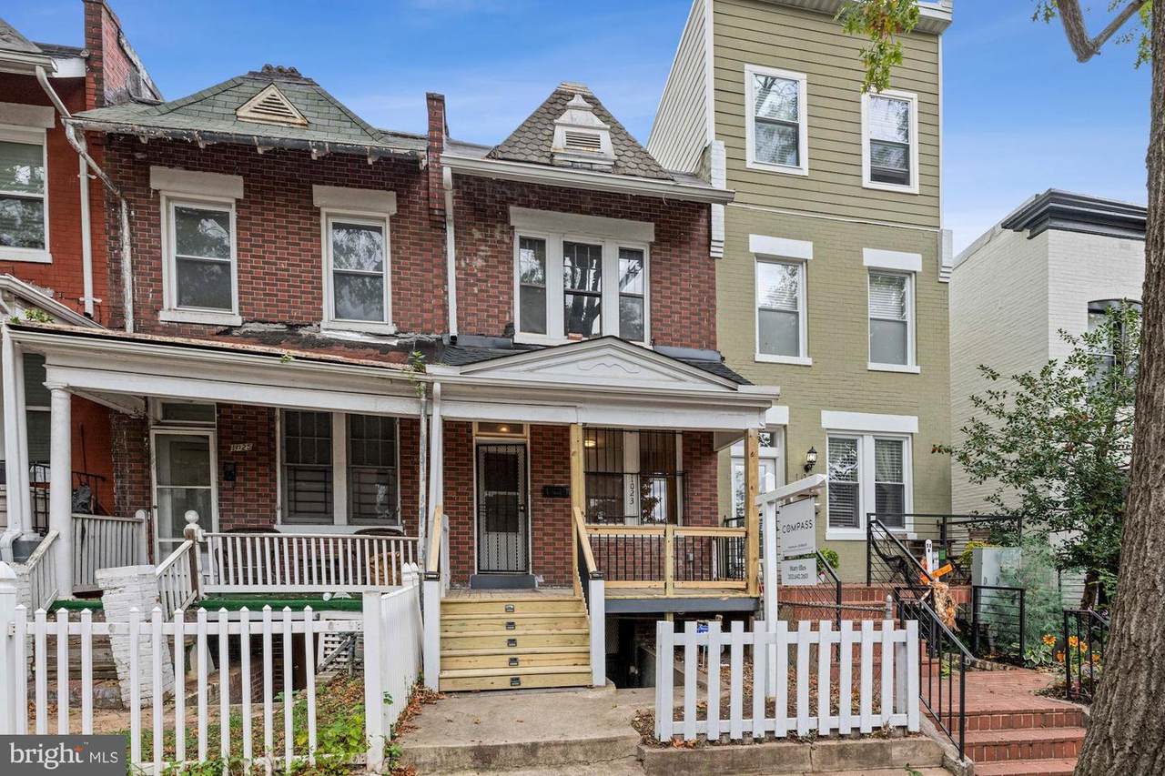 1023 Euclid Street - Photo 1