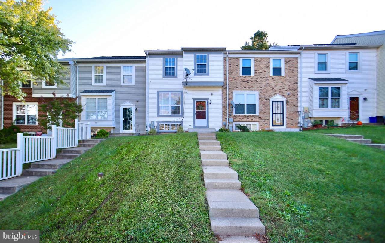 2041 Putnam Road - Photo 1