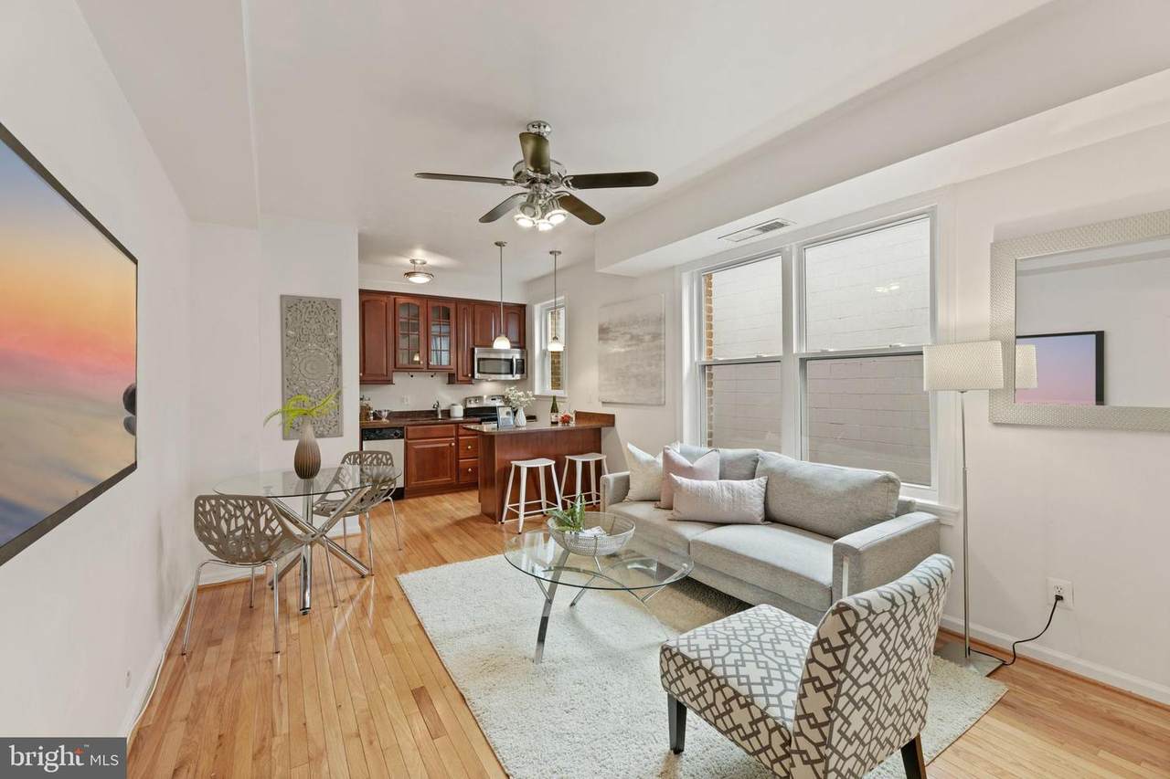 1447 Chapin Street - Photo 1