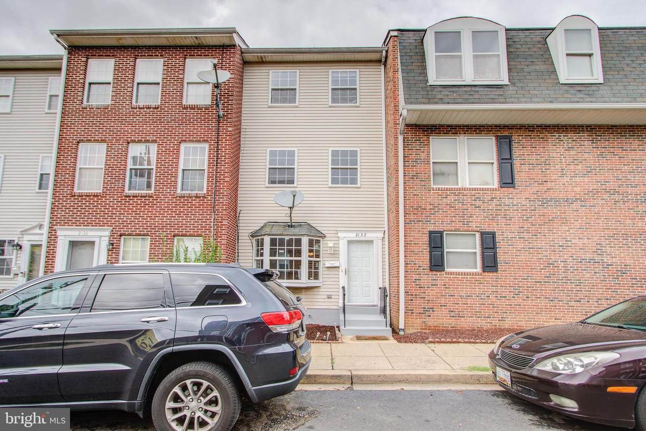 2132 Young Street - Photo 1