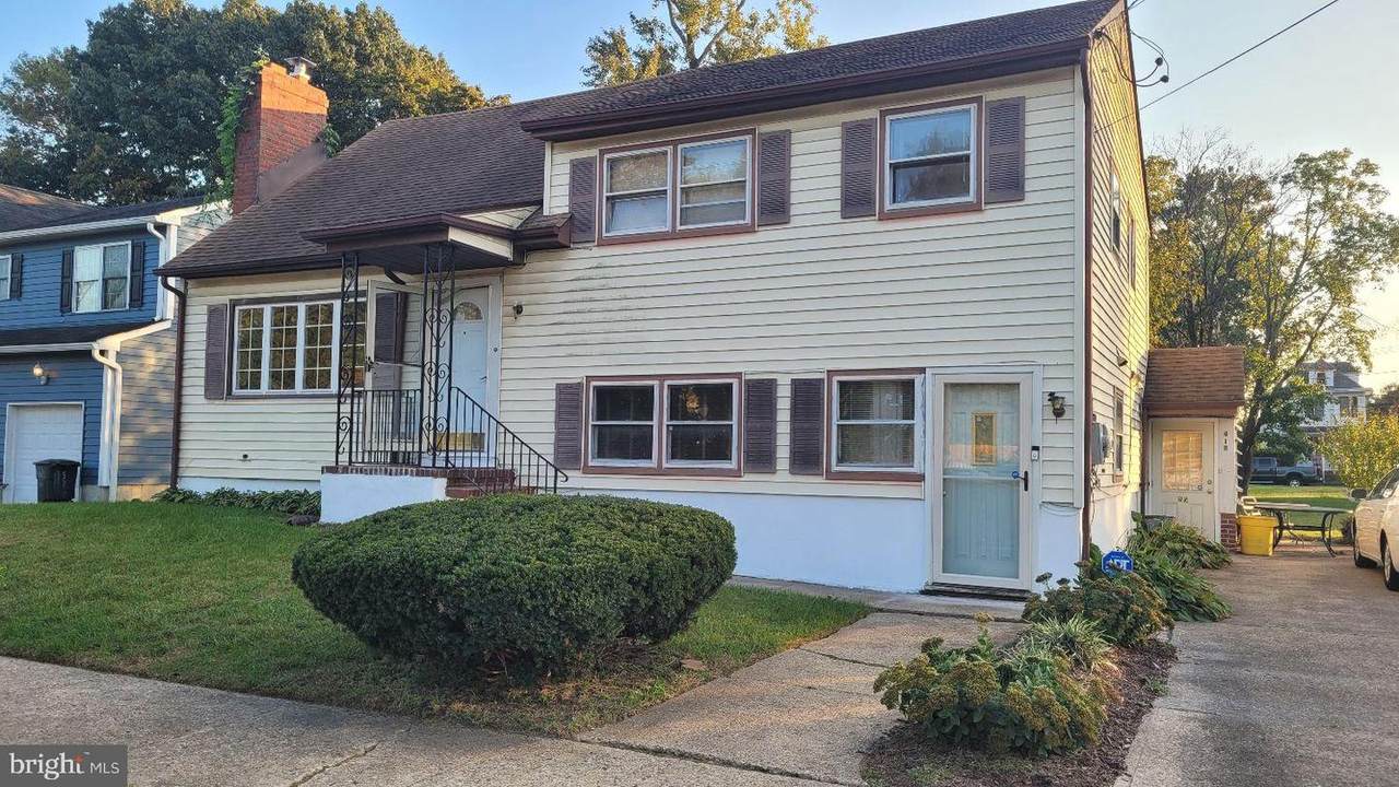 215 Field Avenue - Photo 1