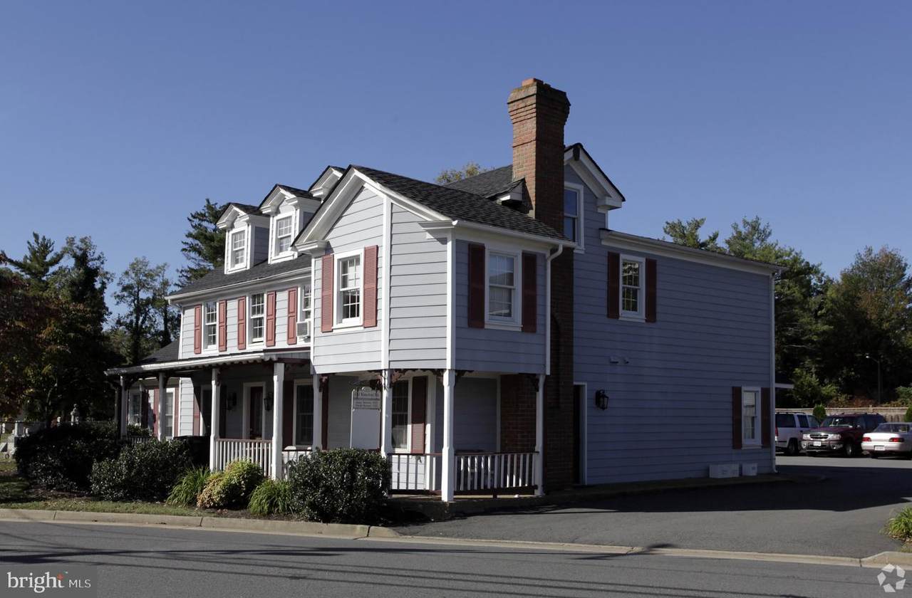 209 Old Waterford Road - Photo 1