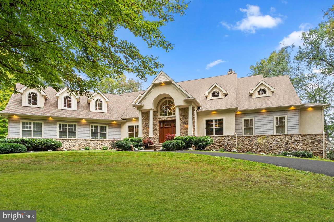 584 Corinne Road - Photo 1