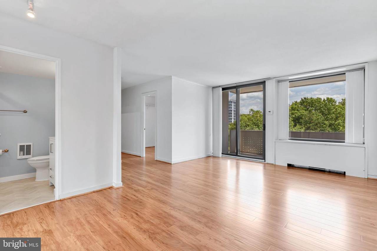 430 M Street - Photo 1