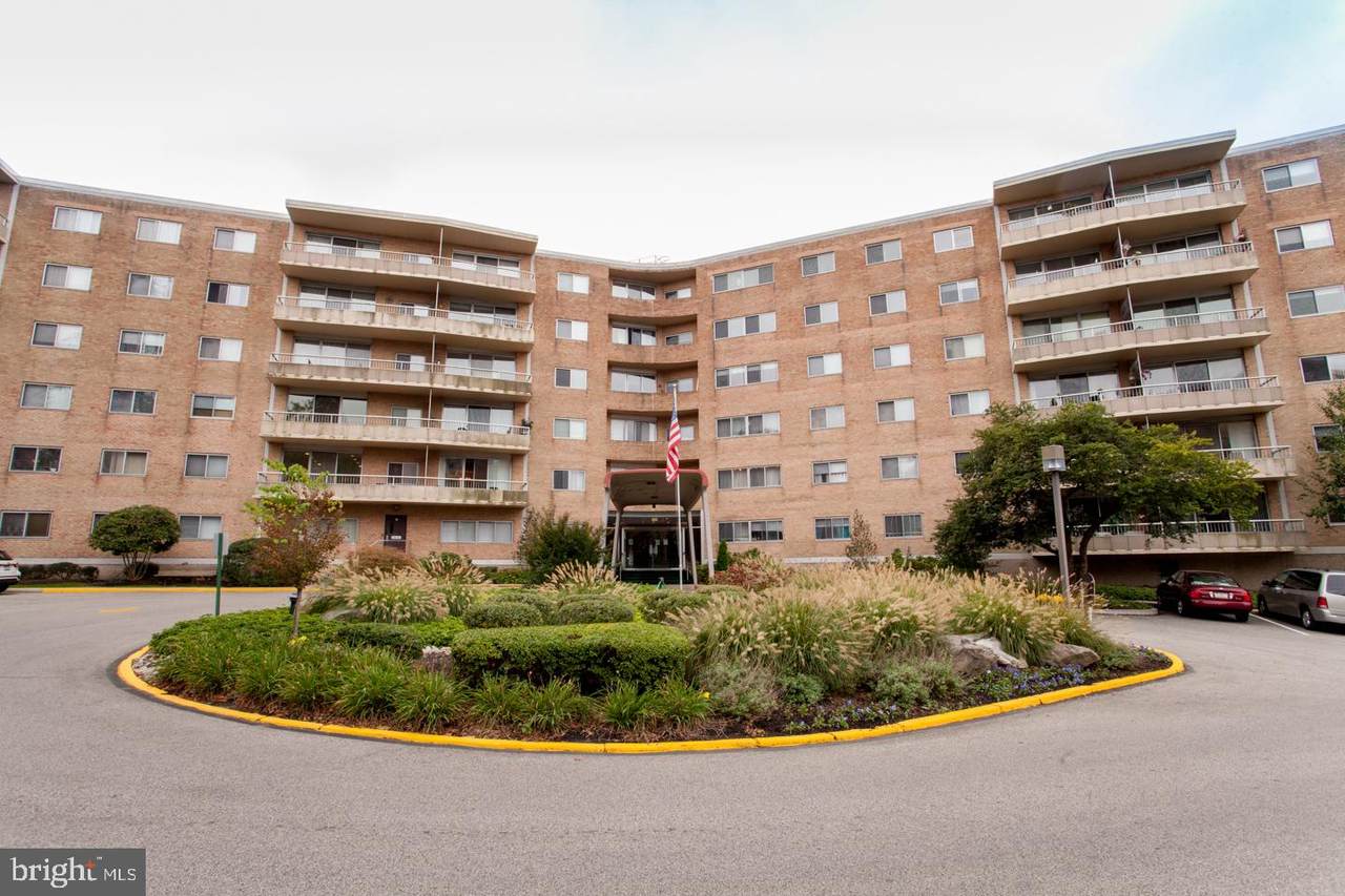 100 West Avenue - Photo 1
