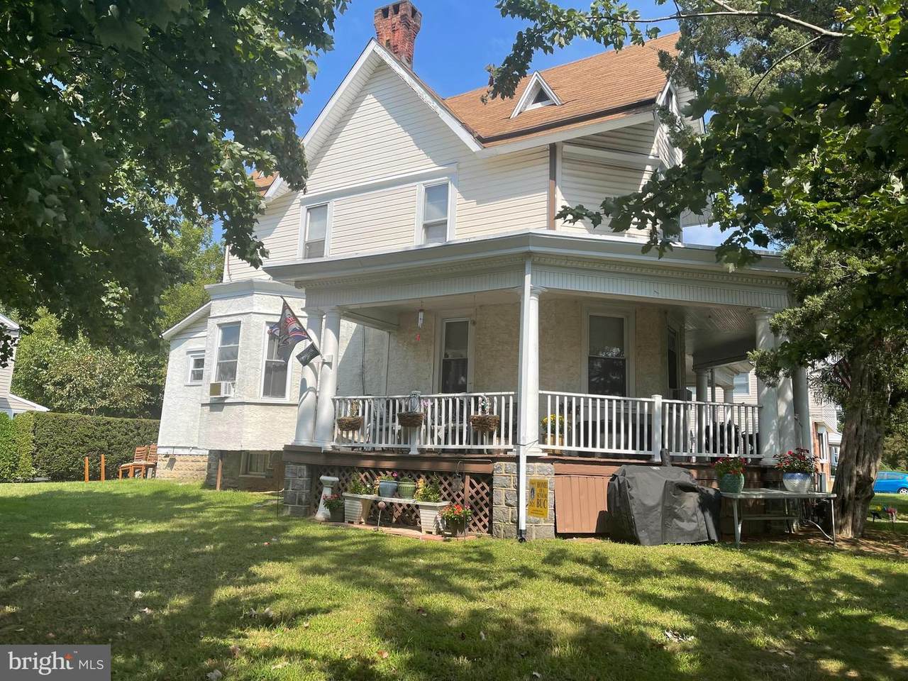 50 Scott Avenue - Photo 1