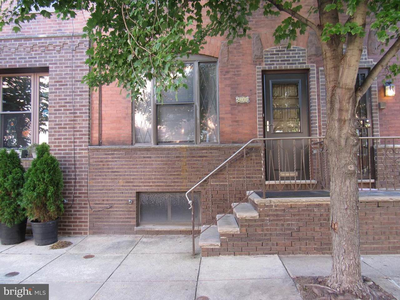 2409 Woodstock Street - Photo 1