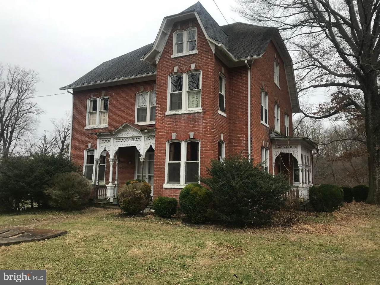 1050 Water Street - Photo 1