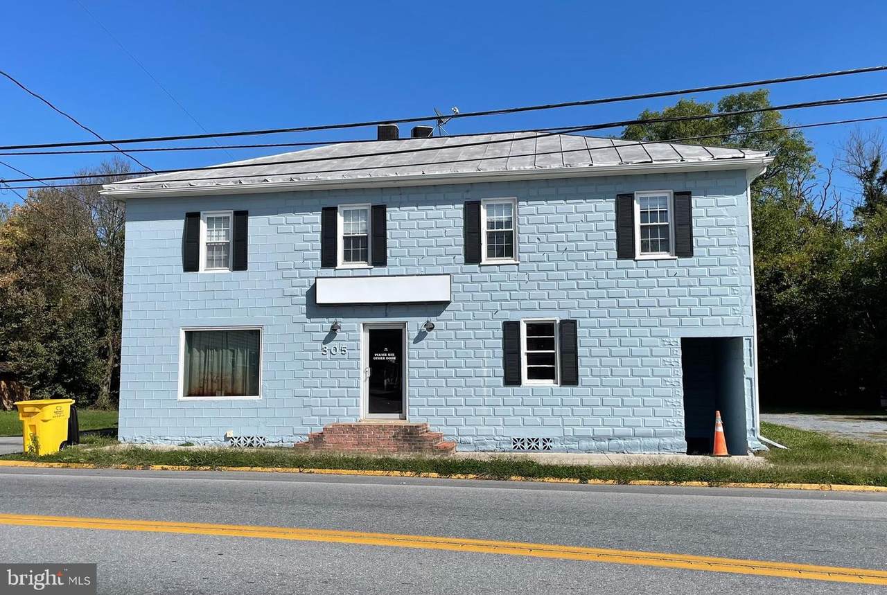 305 West Street - Photo 1